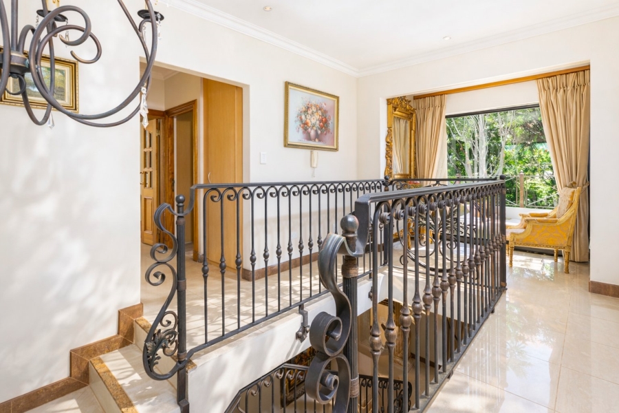 5 Bedroom Property for Sale in Caribbean Beach Club North West